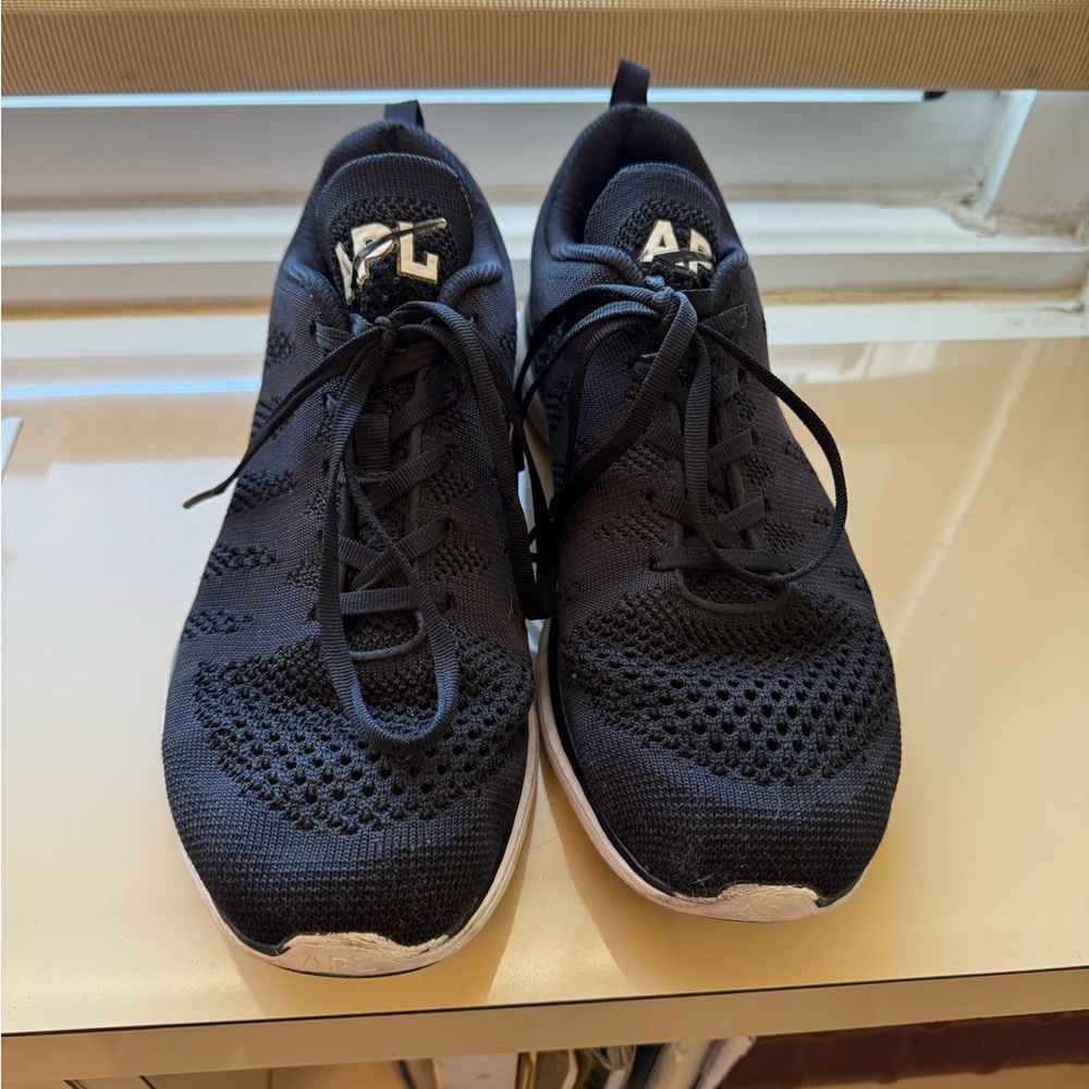 Gently Worn APL Men’s Sneakers